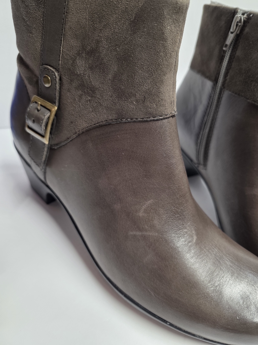 Clarks Brown/Grey Leather & Suede Ankle Boots w/ Buckle *Please Read Description - Picture 10 of 10